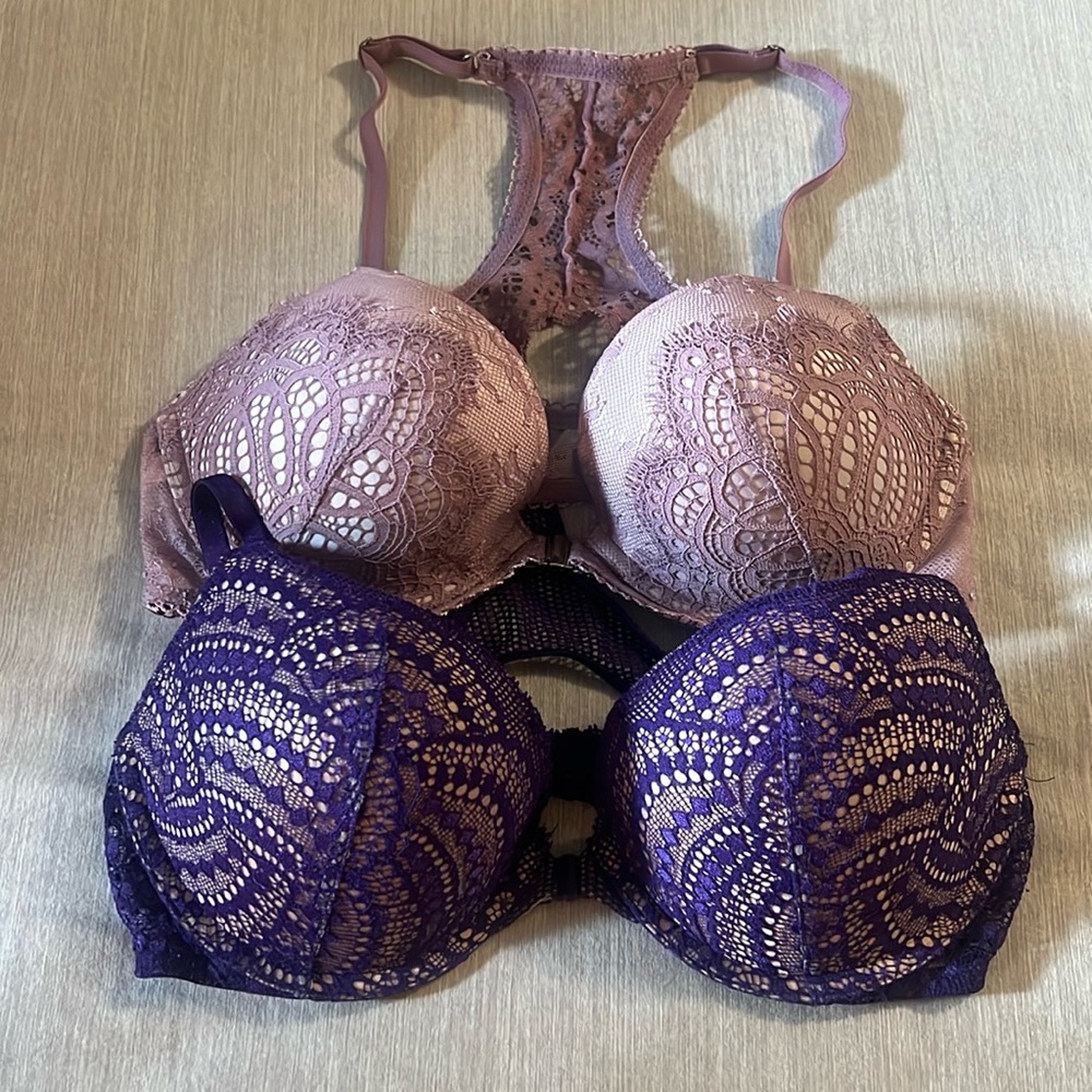 Lot of Two Victoria Secret Push Up Bras